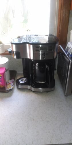 Hamilton Beach 2-Way Coffee Maker – 12-Cup Programmable Drip Machine & Single Serve Brewer, Auto Pause & Pour, Eco-Friendly, Dual Water Reservoirs, Black (49980R) photo review