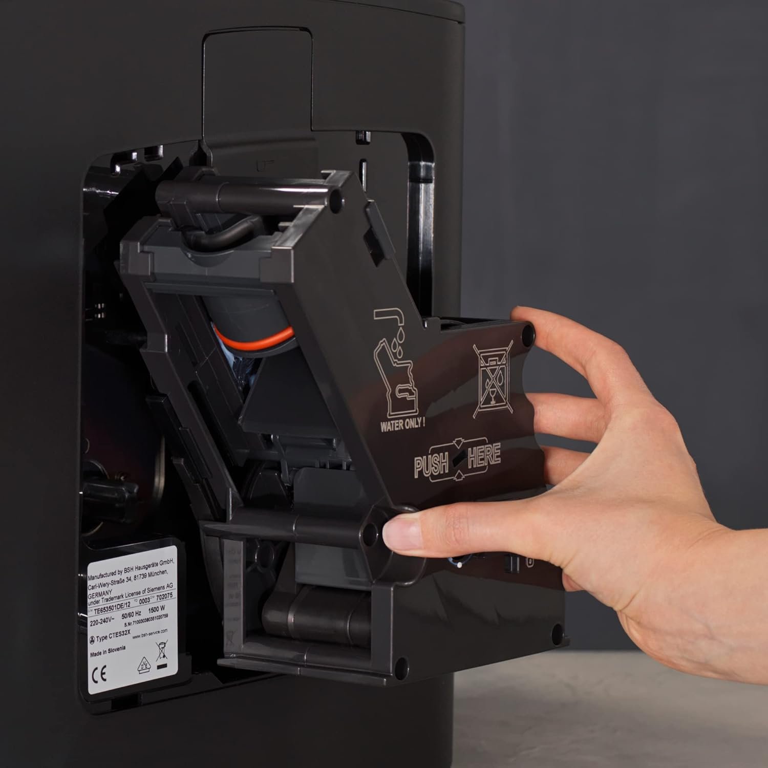 Siemens EQ 6 plus S300 TE653M11GB – Fully Automatic Bean-to-Cup Espresso Machine with Cappuccinatore & 10 One-Touch Beverages, 2 User Profiles (Titanium) - Image 9