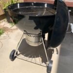 Weber Original Kettle Premium Charcoal Grill – 22-Inch Black BBQ with Hinged Cooking Grate, One-Touch Cleaning System, Heat Retention Lid, and Built-In Thermometer photo review