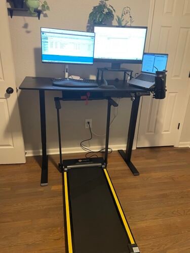 UREVO Under-Desk Walking Pad Treadmill – 0.6–6.2 MPH (1–10 km/h), 100 kg Capacity, Remote Control & LED Display, Foldable Compact Design photo review
