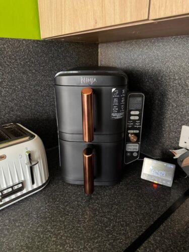 Ninja SL300UK Double Stack Air Fryer - Vertical Dual Zone, 7.6L, 2 Drawers & Racks, 6 Cooking Functions, Space Saving Design, Black photo review