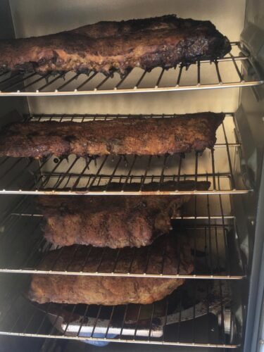 Masterbuilt 30-Inch Digital Electric Vertical Smoker – 710 Sq In Cooking Area, Side Wood Chip Loader, Digital Controls, Chrome Racks & Leg Kit – Model MB20070421, Black photo review