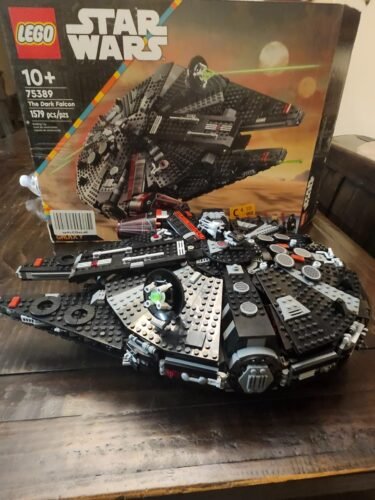 LEGO Star Wars The Dark Falcon 75389 Buildable Starship Set, Millennium Falcon Alternative with 6 Unique Minifigures, Collectible Toy Gift for Kids Aged 10+ and Star Wars Fans photo review