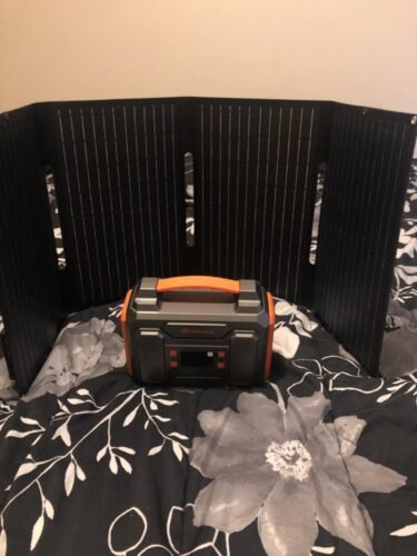 ZeroKor 300W Portable Solar Generator with 60W Foldable Panel – 280Wh Lithium Battery Power Station – Pure Sine Wave 110V AC/DC/USB Outlets – 5.1 lbs (2.3 kg) Lightweight – for RV, Home Backup, Camping photo review